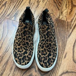 Steve Madden Leopard Slip On